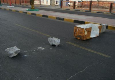 عدن :  تظاهرات منددة بتردي الخدمات الأساسية في المدينة  