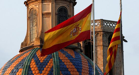 المحكمة الدستورية الإسبانية تعلق إعلان استقلال كتالونيا مؤقتا