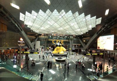 مطار "حمد الدولي" يقترب من لقب الأفضل عالمياً والسفر ببصمة الوجه