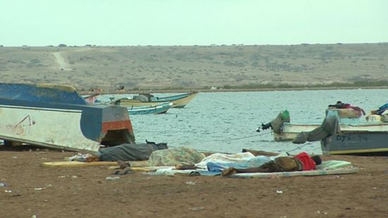  جيبوتي.. مفترق طرق للفارين من حرب اليمن والحالمين بالعبور إلى جنة الخليج (ترجمة خاصة بـ"المشهد العربي")