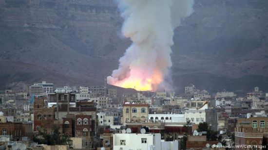 التحالف يرد على باليستي الحوثيين باستهداف ألوية الصواريخ في فج عطان ومواقع أخرى بصنعاء
