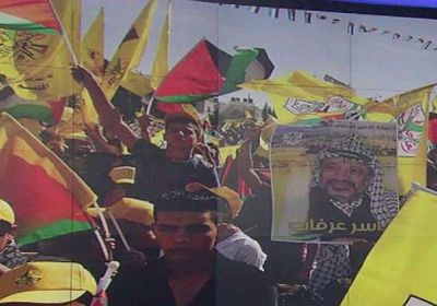 آلاف الفلسطينيين يحيون ذكرى وفاة عرفات في غزة