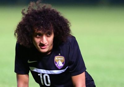 عمر خربين وعموري يتنافسان على لقب أفضل لاعب آسيوي