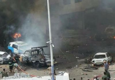 إرتفاع حصيلة ضحايا تفجير مقر الحزام الأمني في حي عبدالعزيز بعدن