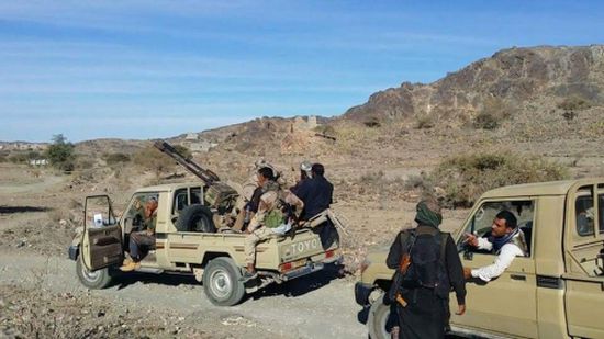 مقاومة البيضاء بإسناد من طيران التحالف تستعيد مواقعا جديدة من يد الحوثيين وتأسر ضابطاً في الحرس الجمهوري الموالي لصالح