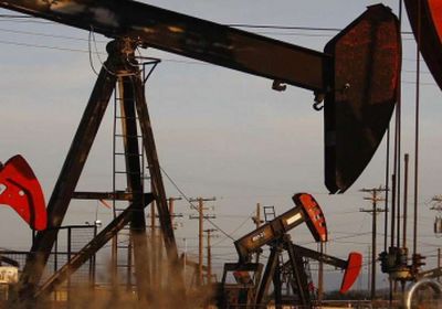 الجزائر.. انخفاض إنتاج النفط الخام يزيد مخاوف فقدان الأسواق الدولية