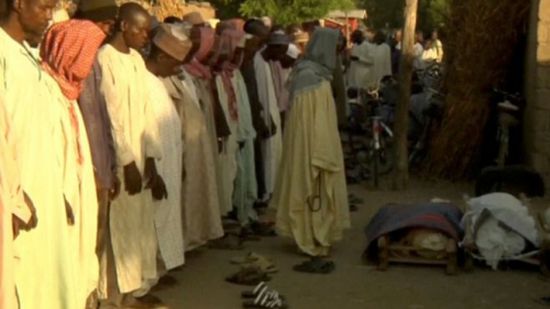 عشرات القتلى في تفجير انتحاري بمسجد شمال شرق نيجيريا