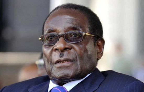 موغابي يستقيل من رئاسة زيمبابوي بعد 37 عاماً من الحكم