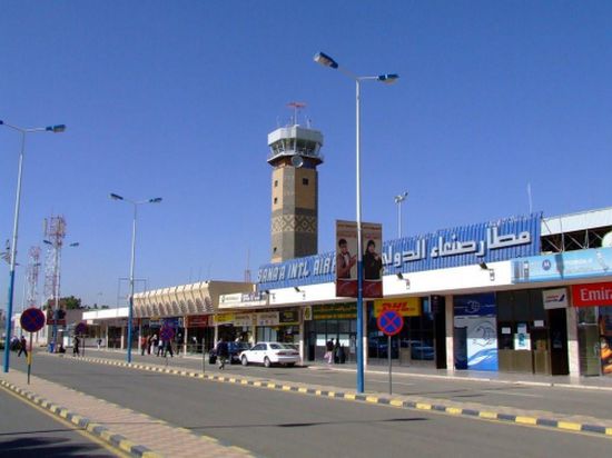 "التحالف العربي" يعلن السماح بفتح مطار صنعاء وميناء الحديدة