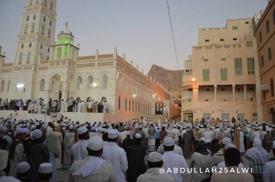 إحياء ذكرى المولد النبوي في مدينة تريم بوادي حضرموت