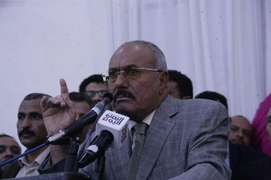 المخلوع صالح يعلن رسمياً فض الشراكة مع الحوثيين ويصفهم بالميليشيات ويدعو العسكريين لتلقي الأوامر من حزبه فقط