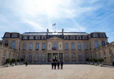 الرئاسة الفرنسية: نقترب من إبرام عقود عسكرية ضخمة مع قطر