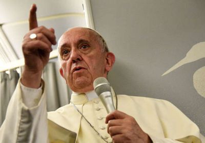 البابا: ينبغي الاعتراف بحقوق كل الناس في الأراضي المقدسة