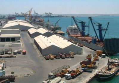ميناء عدن ينفي شائعة توقيف نشاطه من قبل التحالف