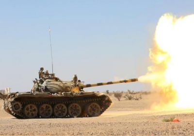 التحالف يدمّر دبابة للمليشيات في قطبين شرق صنعاء