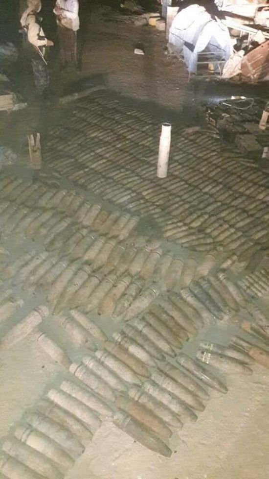  شبوة :قوات الطوارئ تضبط مئات القذائف في محل لبيع الخردة
