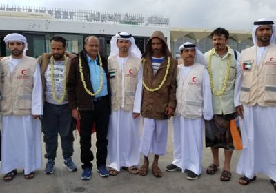 استقبال حافل من الهلال الأحمر الإماراتي للجرحى العائدين إلى مطار عدن