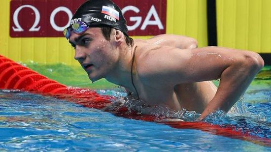 الروسي كوليسنيكوف يحرز ميدالية ذهبية في بطولة أوروبا للسباحة