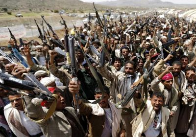 ميليشيا الحوثي تشن حملة اعتقالات في وصاب ذمار بعد رفض المواطنين التجنيد الاجباري 
