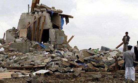 الجوف : غارة للتحالف على معسكر للحوثيين توقع قتلى وجرحى وتدمير كميات كبيرة من الأسلحة