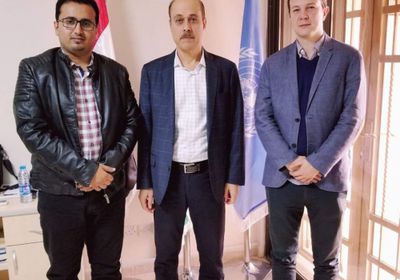 المتحدث باسم المجلس الانتقالي يلتقي نائب المبعوث الخاص للأمم المتحدة إلى اليمن