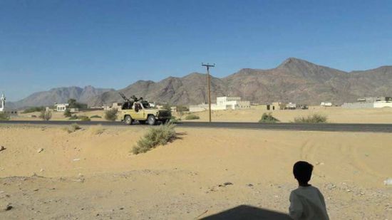 الصبيحة : استهداف طقم وسيارة إسعاف لمليشيات الحوثي بكهبوب 