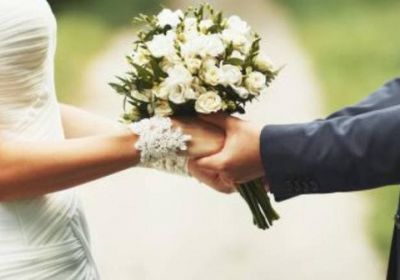 العريس ١٢ عاماً والعروس ١٦ وخطبتهما تثير ضجة بمصر