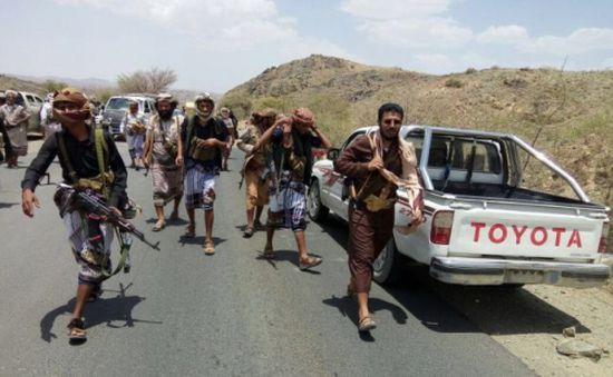 قبائل عنس تحذر ميليشيات الحوثي من الدخول إلى مناطقها في ذمار
