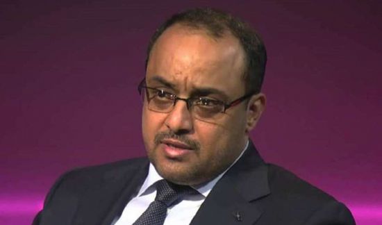 "ياسر العواضي" يطالب الحوثيين بأن يتركوا لحزب المؤتمر خياراته وعدم إجباره على الشراكة معهم