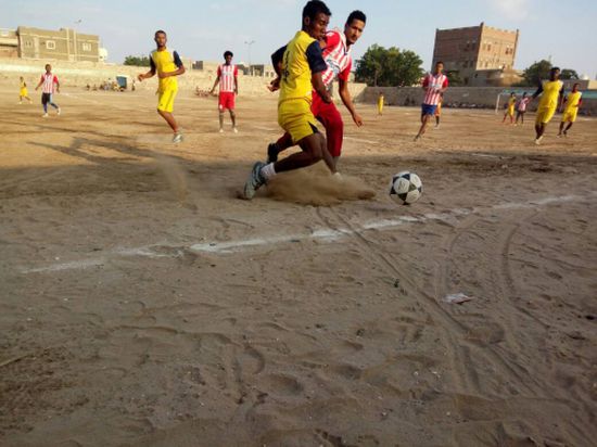 انطلاق دوري الشهيد محمد صالح علي للفرق الشعبية بجعار 