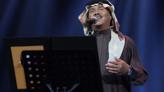 بعد غياب 34 عاماً.. محمد عبده يعود للغناء في مسقط رأسه