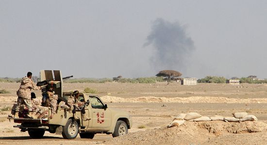 طائرات التحالف تقتل 50 حوثيا خلال عمليات تمشيط في الساحل الغربي وتستهدف مركزا قياديا لهم في الحديدة