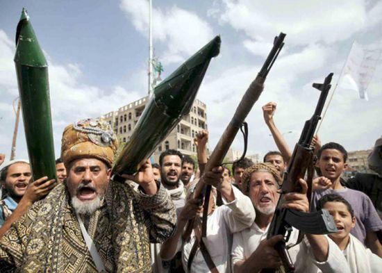 العرب اللندنية.. رسائل إيران عبر صواريخ الحوثي: لا سلام في اليمن