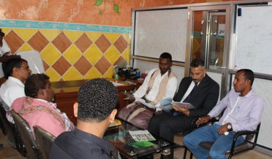مدير عام مكتب وزارة الشئون الاجتماعية والعمل ساحل حضرموت يزور مؤسسة الأمل للتنمية 