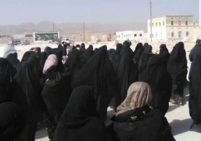 نساء قشن بالمهرة يرفضن مشاريع الاستيطان في المديرية « بيان »
