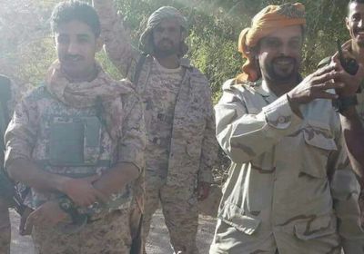قائد قوات النخبة الشبوانية محور عزان يزور موقع العملية الإرهابية في مدينة الصعيد