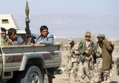مصادر : جماعة الحوثي تدفع بتعزيزات عسكرية إلى قرب المندب 