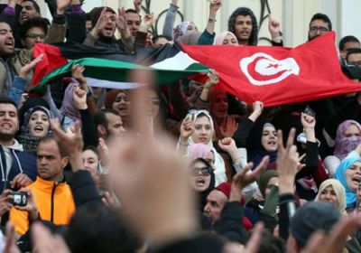 صحافة بريطانية .. في الغارديان: "صندوق النقد الدولي خنق تونس"