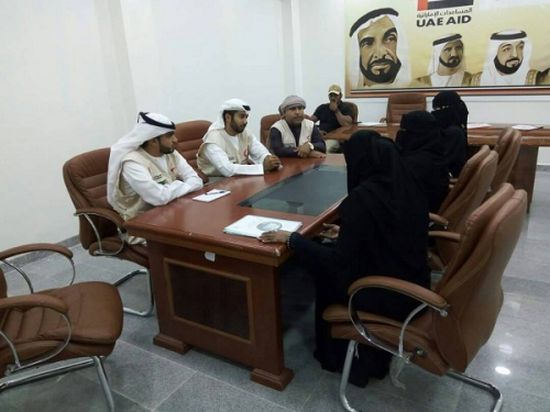 لقاء يجمع الهيئة الإدارية لمنتدى سما والهلال الأحمر الإماراتي بالمكلا