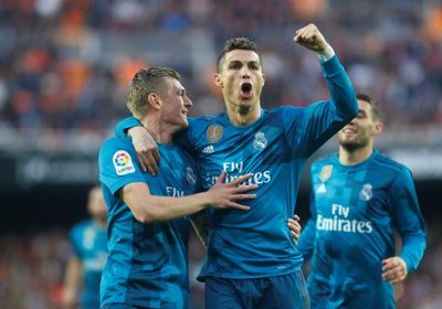 ريال مدريد يداوي جراح الكأس باكتساح فالنسيا