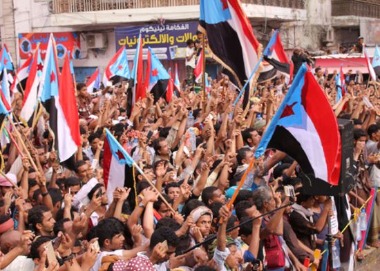 العرب اللندنية:توتر في عدن مع انتهاء مهلة المجلس الانتقالي