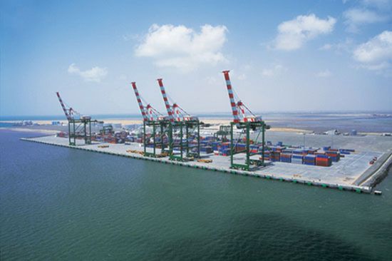 دعم سعودي لميناء عدن ومينائين اخرين