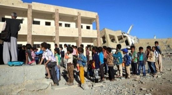 ميليشيا الحوثي توقف الدراسة في صنعاء  لتنظيم حملات تثقيف طائفية للطلبة 