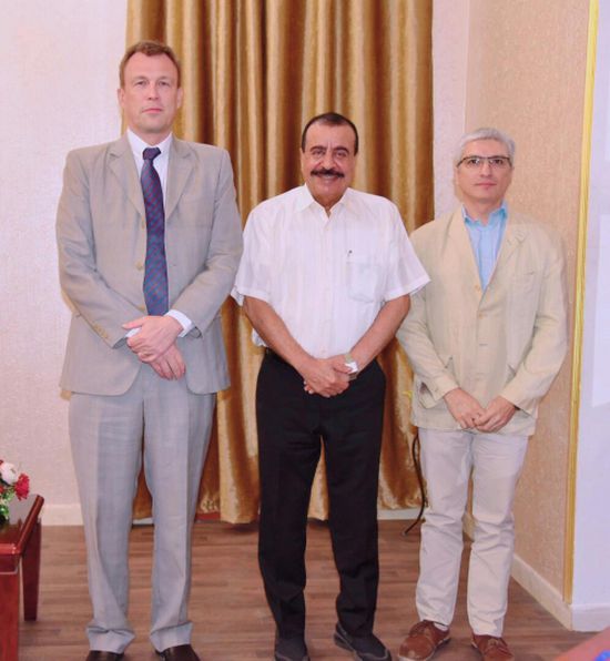 بن بريك يلتقي وفد اللجنة الدولية للصليب الأحمر في اليمن برئاسة الكساندر فيت 