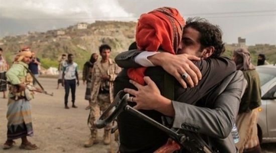 الجيش اليمني: نجاح عملية تبادل أسرى مع مسلحي الحوثيين
