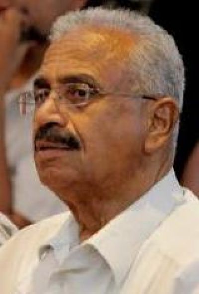 ارفعوا أيديكم عن حضرموت إلى هنا يكفي نقطة نظام