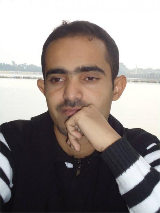 صورة تختصر المعركة وابتسامة تختزل الرد ..!