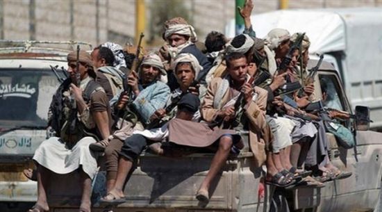 الحوثيون يسحبون الآلاف من مقاتليهم سراً  إلى معقلهم في صعدة خوفاً من سقوطها