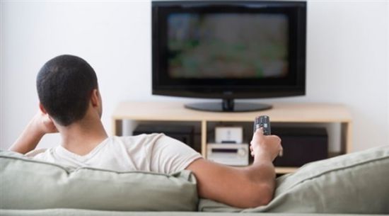 متى تصبح كثرة مشاهدة التلفزيون قاتلة؟