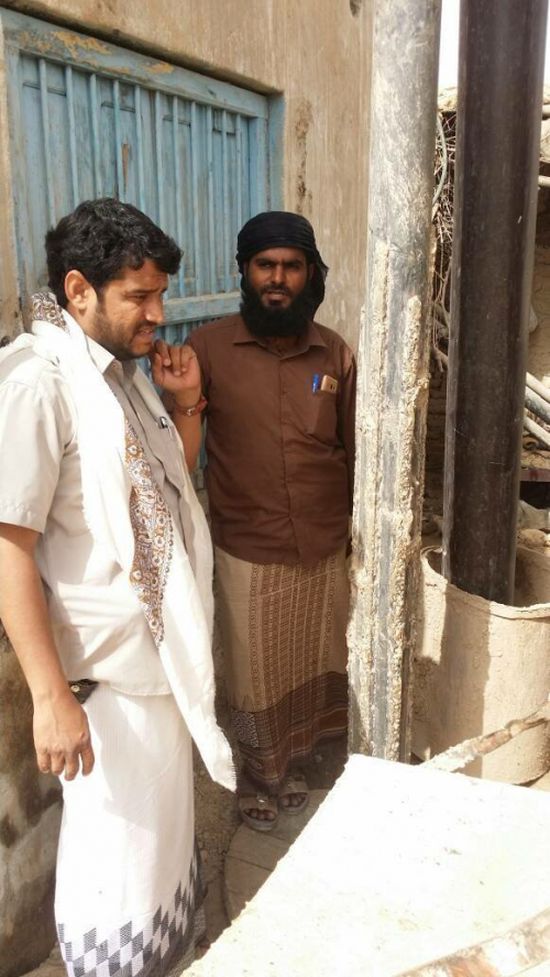 مدير عام غيل بن يمين يتفقد سير أعمال تصفية ابار مشروع مياه المنطقة